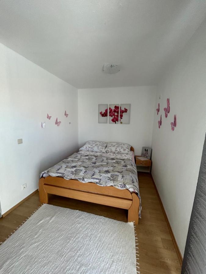 Apartman Markovic Задар Экстерьер фото